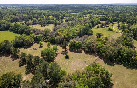 Tiny photo for 6124 NW 160th Street, Reddick, FL 32686 (MLS # OM716763)