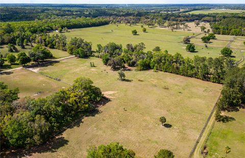 Tiny photo for 6124 NW 160th Street, Reddick, FL 32686 (MLS # OM716763)