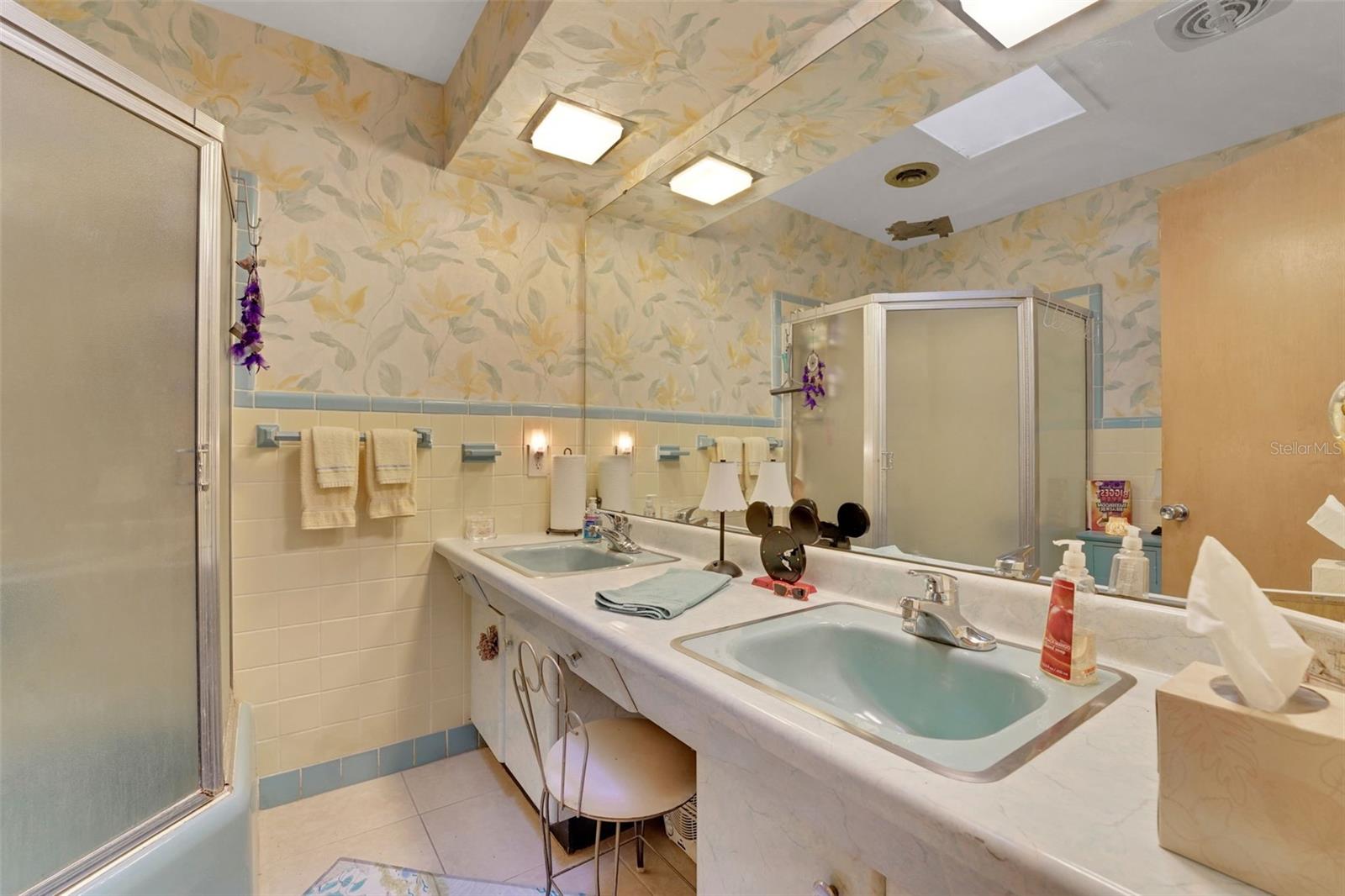 LAKE CANE ESTATES - Residential