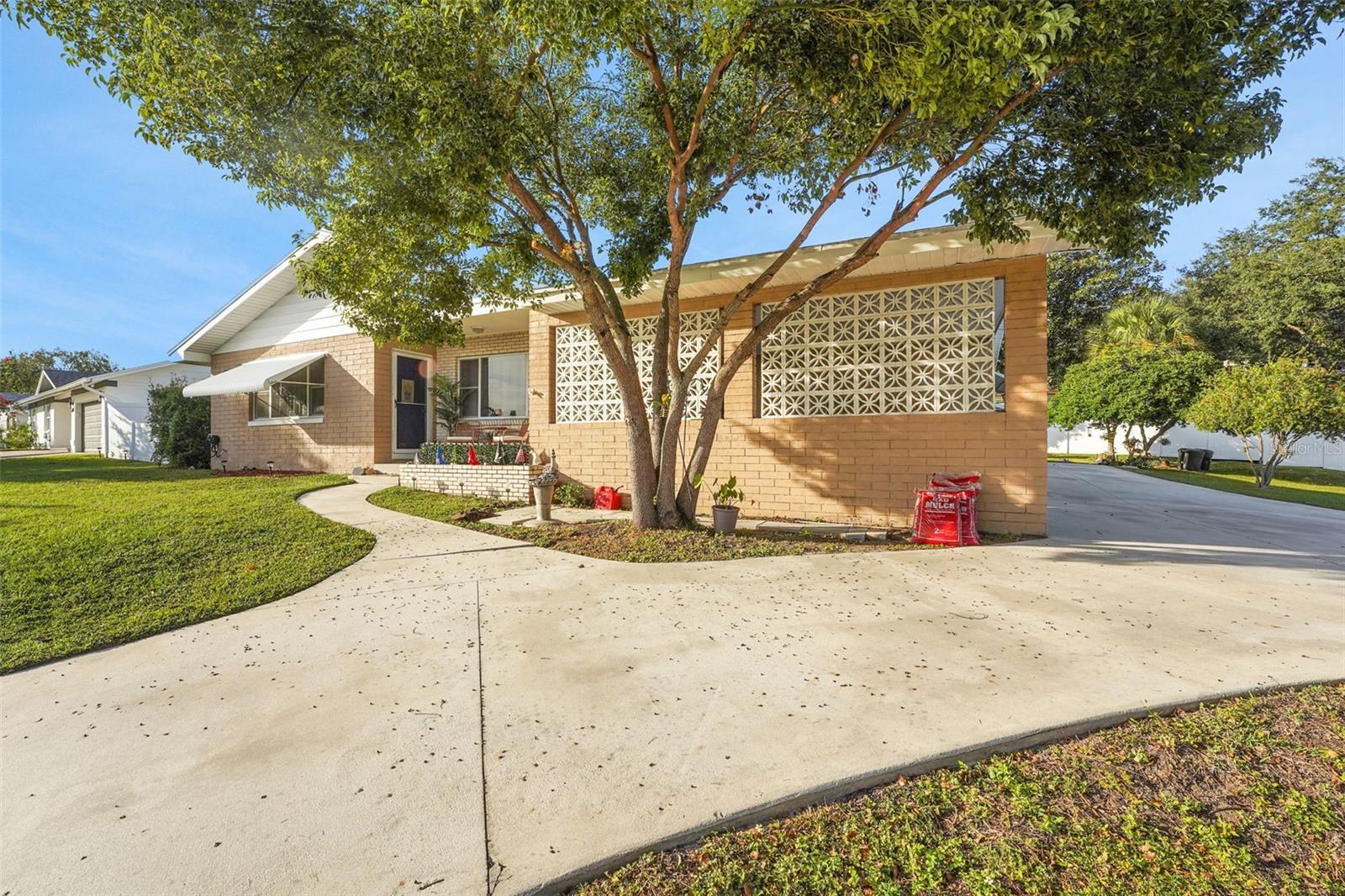 LAKE CANE ESTATES - Residential