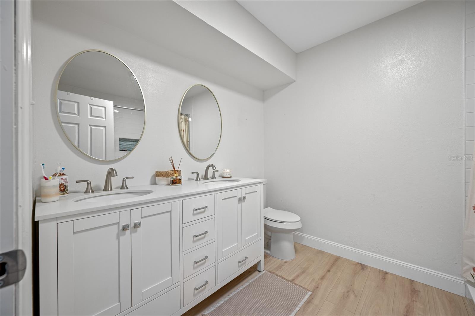 SHERWOOD FOREST SUB - Residential