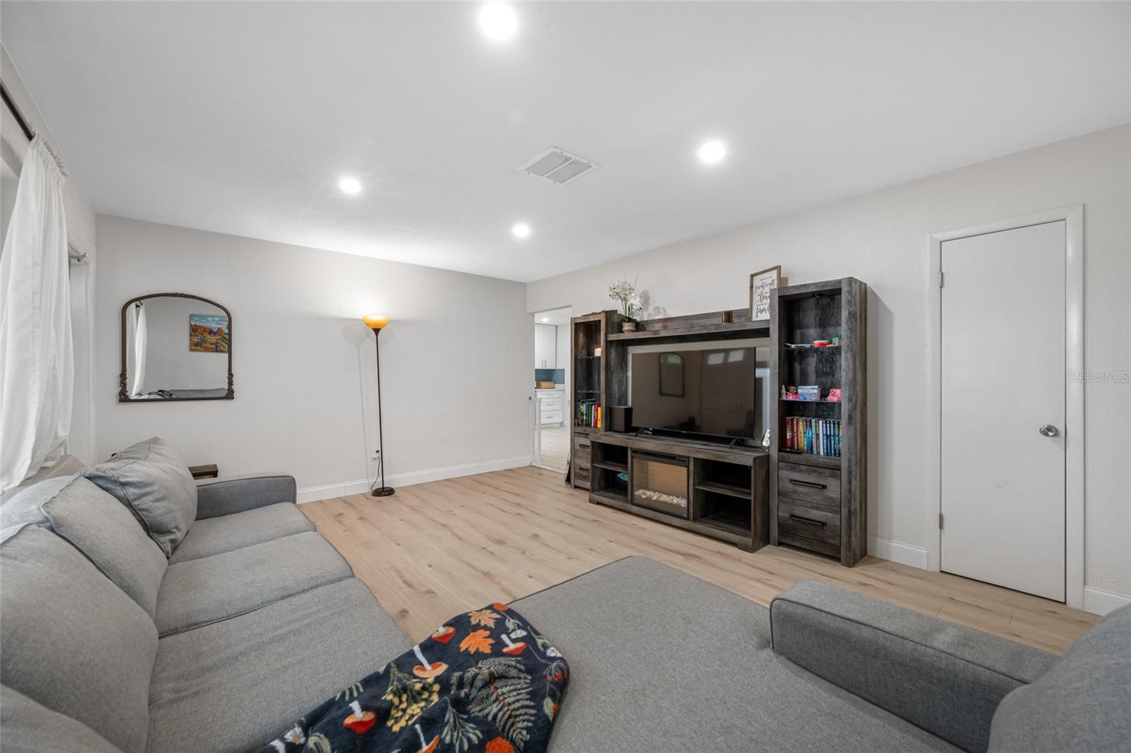 SHERWOOD FOREST SUB - Residential