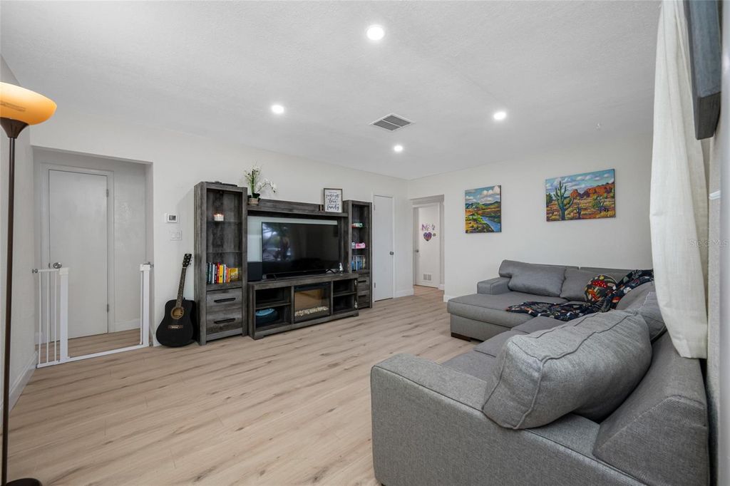 Photo of 1268 Robin Hood Lane, Dunedin, FL 34698 (MLS # TB8472821)