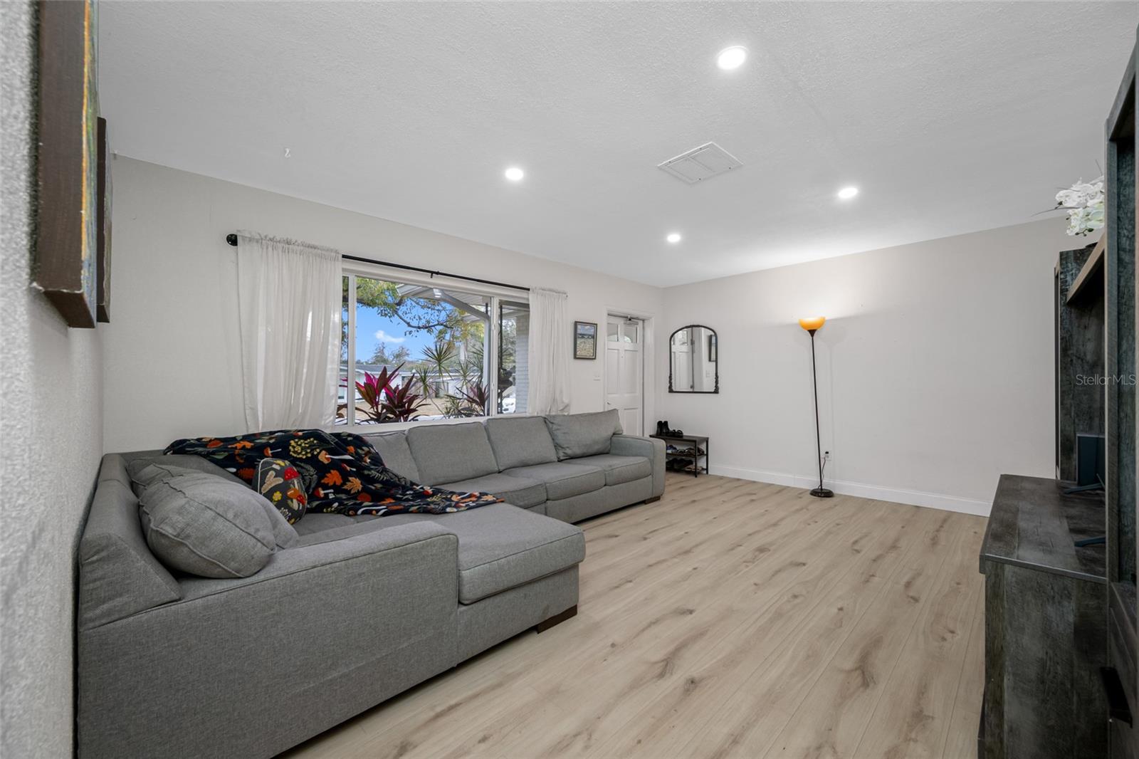 SHERWOOD FOREST SUB - Residential