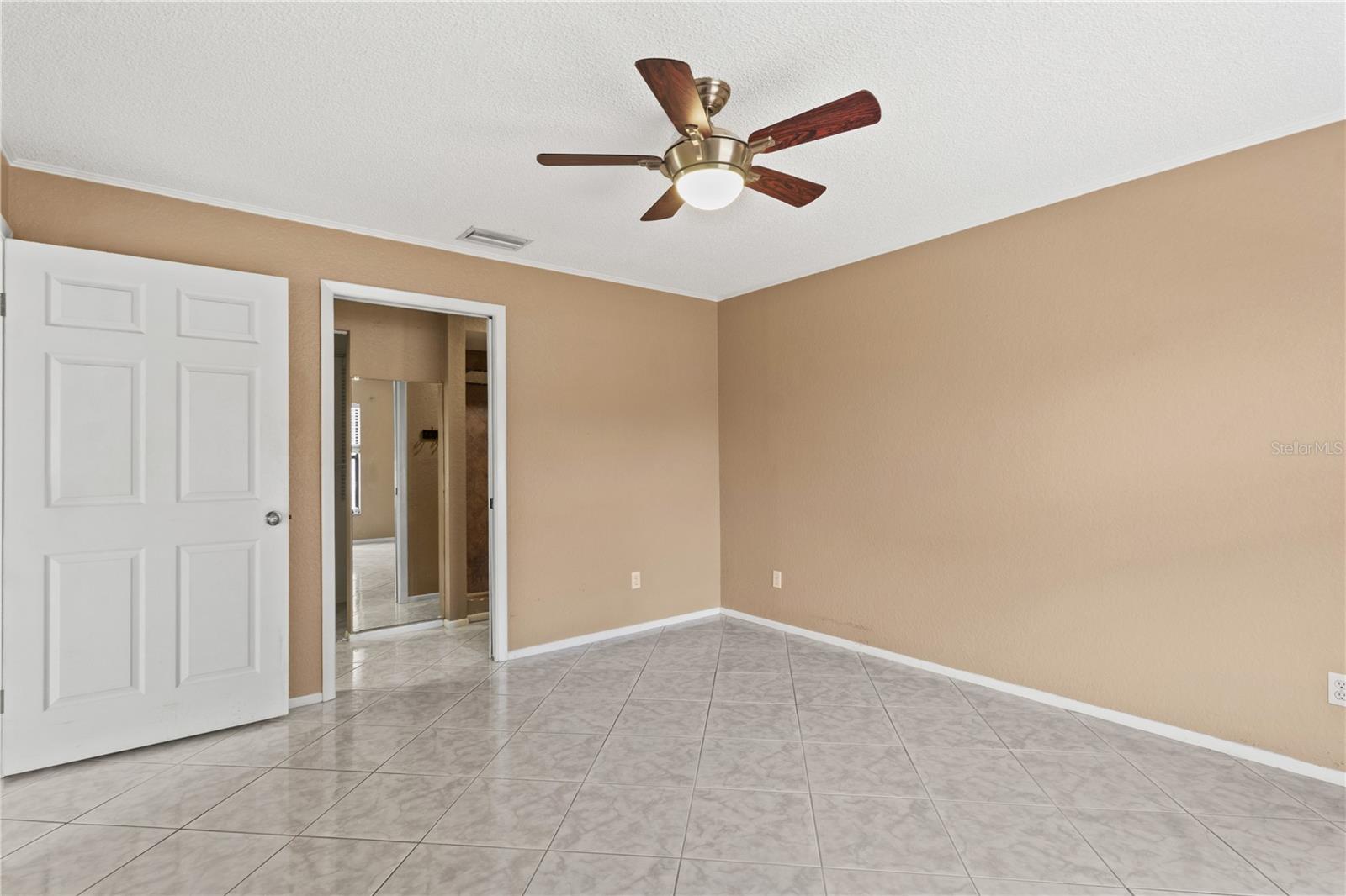 DEERWOOD GARDENS IV - Residential