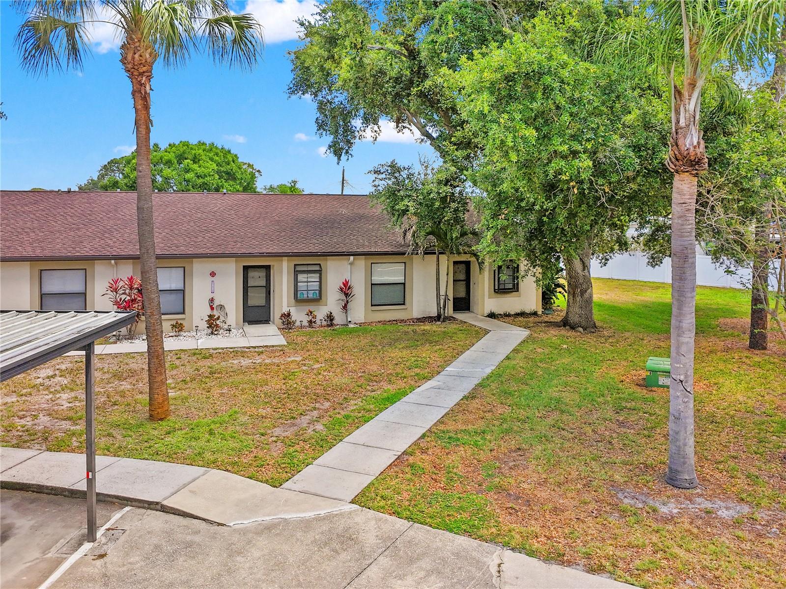 DEERWOOD GARDENS IV - Residential