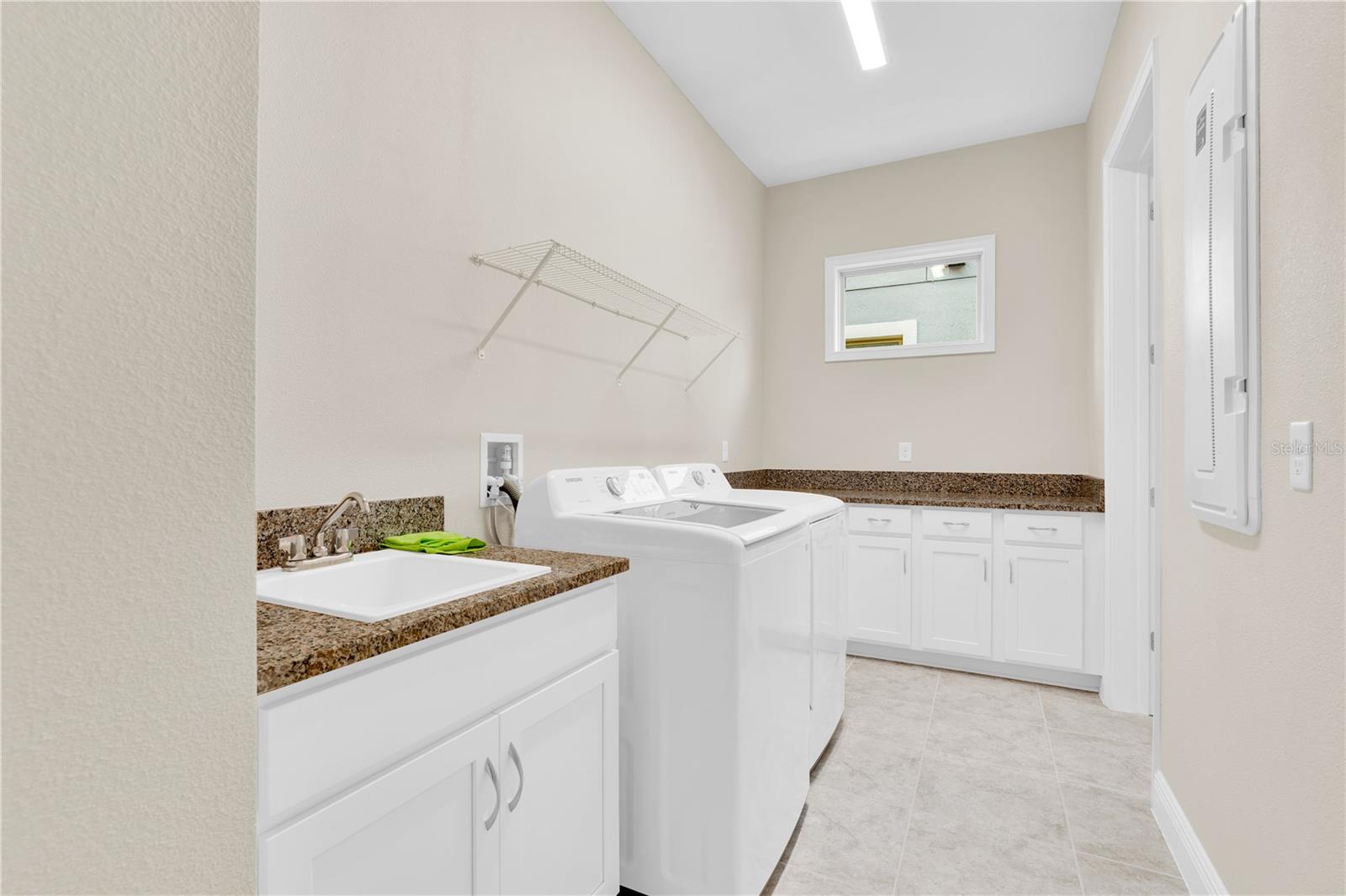 EAGLE CREEK - Residential