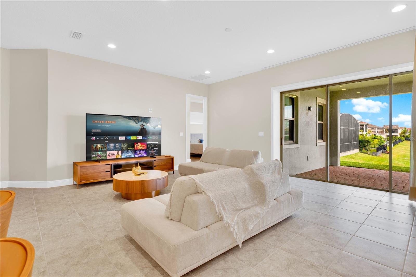 EAGLE CREEK - Residential