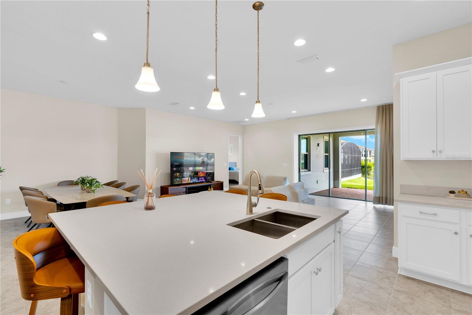 EAGLE CREEK - Residential