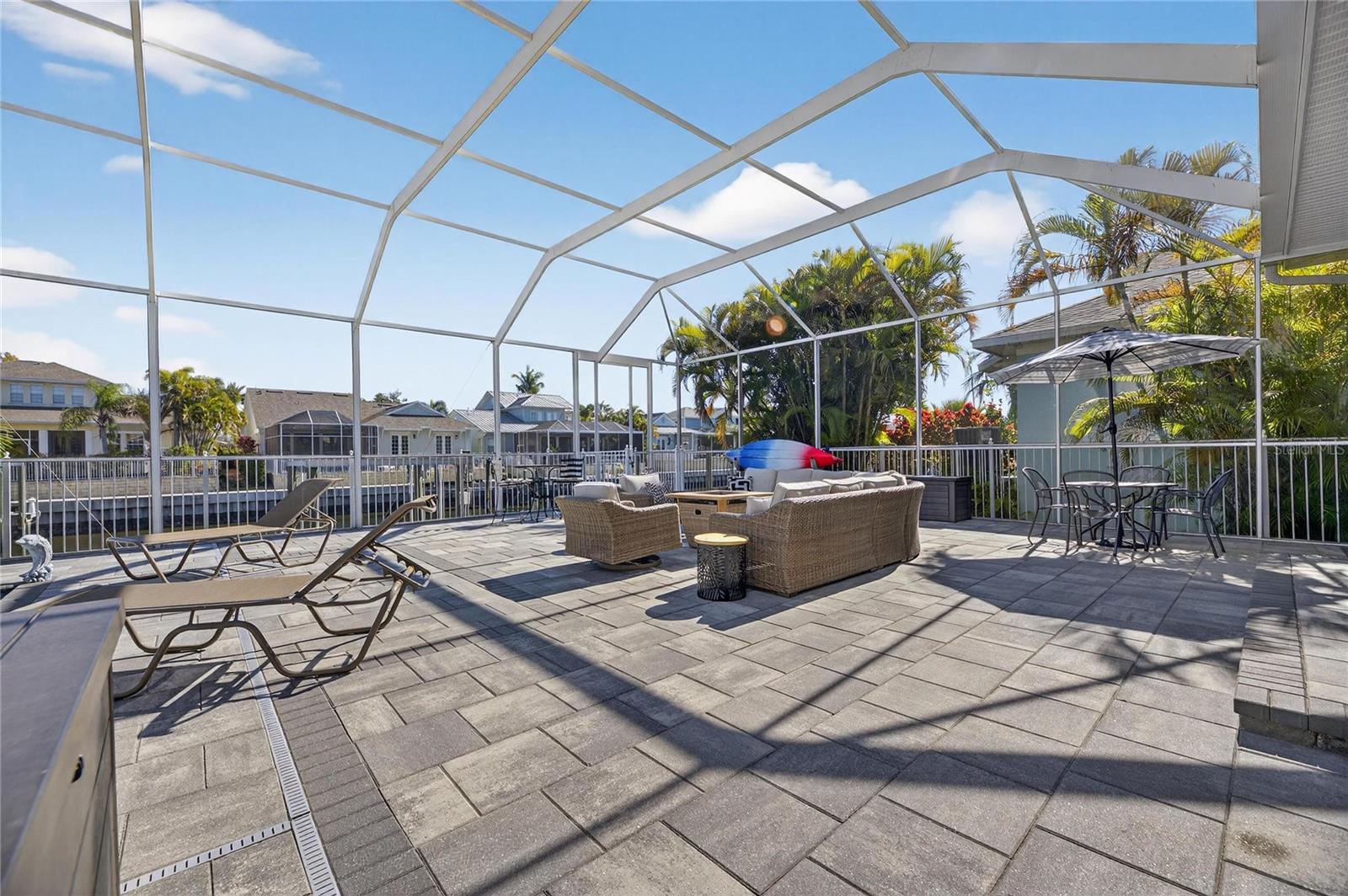 MIRABAY PH 3B-2 - Residential