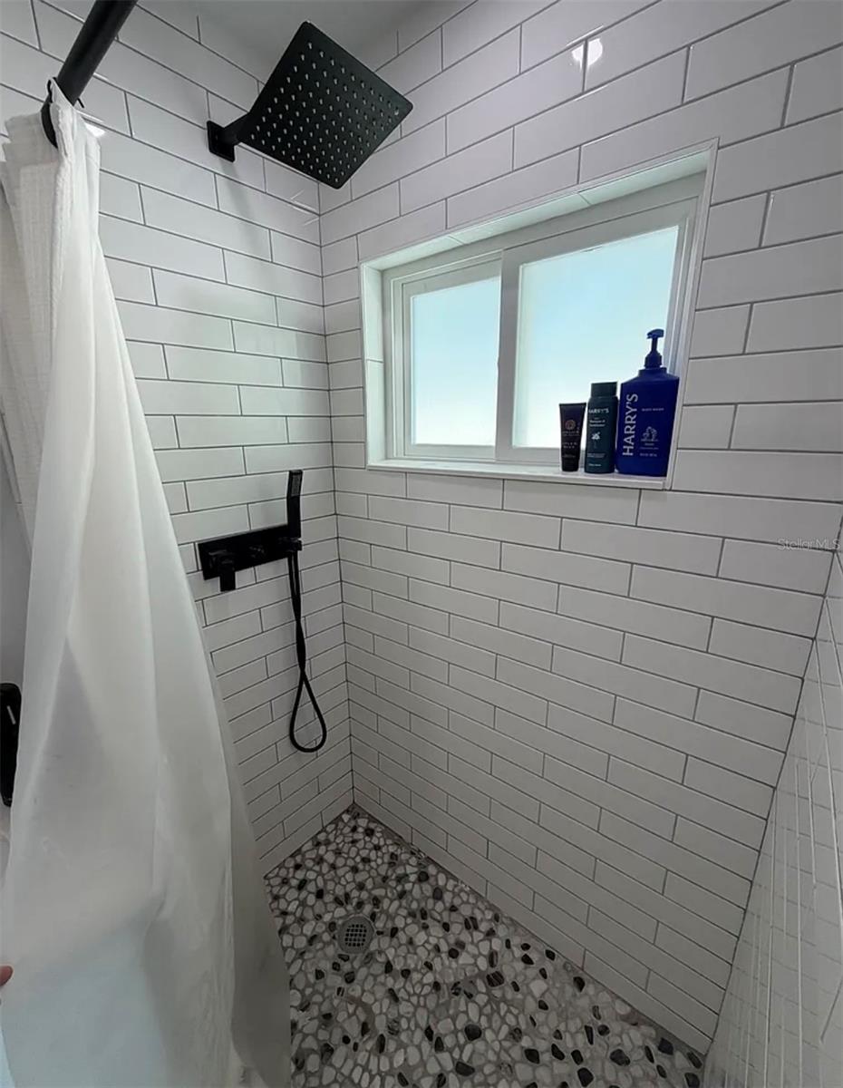 PATRICIAN POINT - Residential Lease