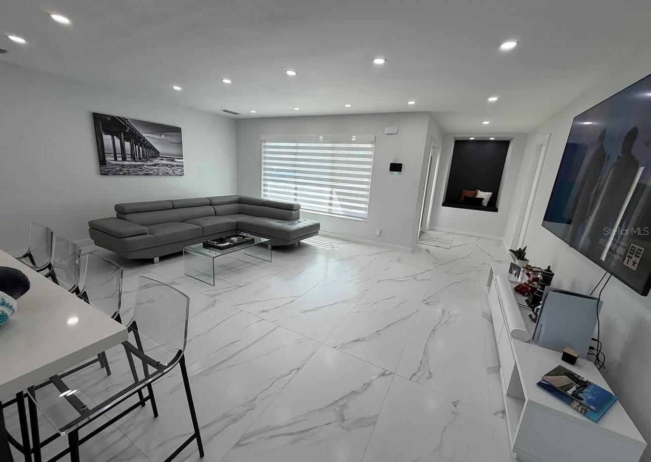 PATRICIAN POINT - Residential Lease