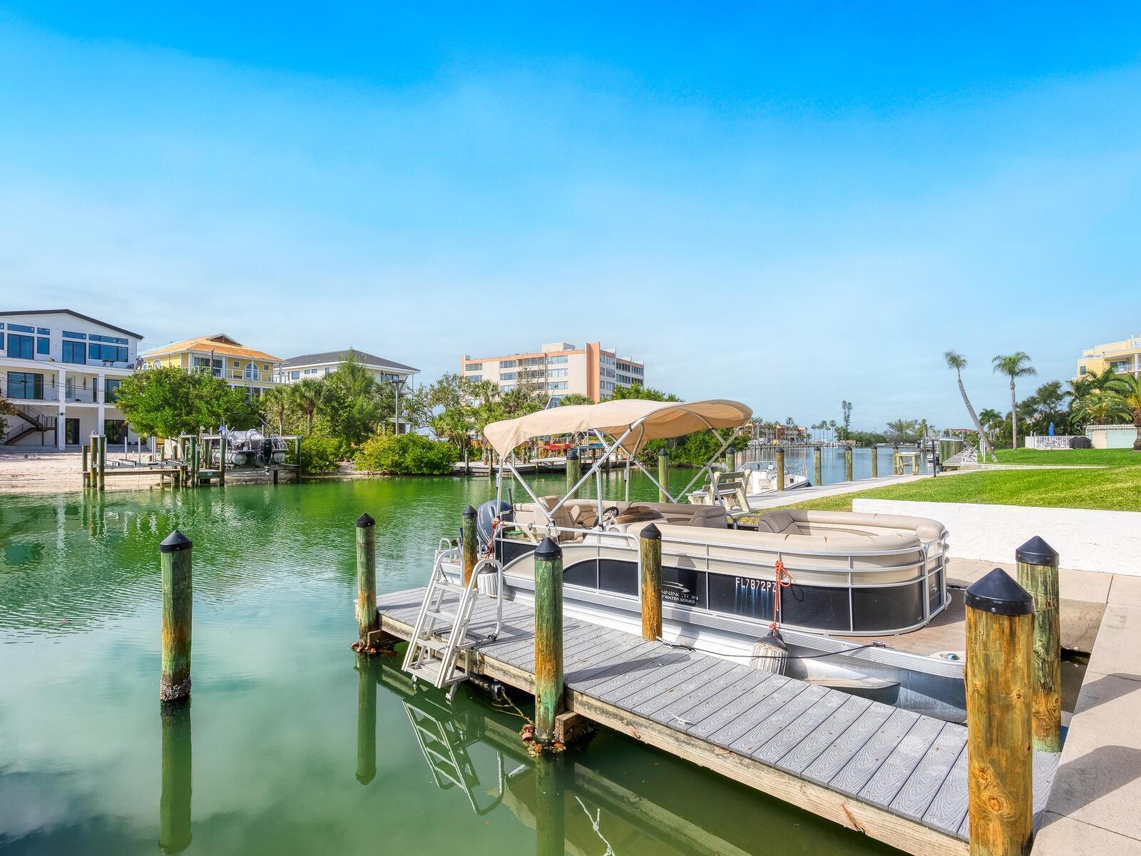 CASTAWAY COVE - Residential