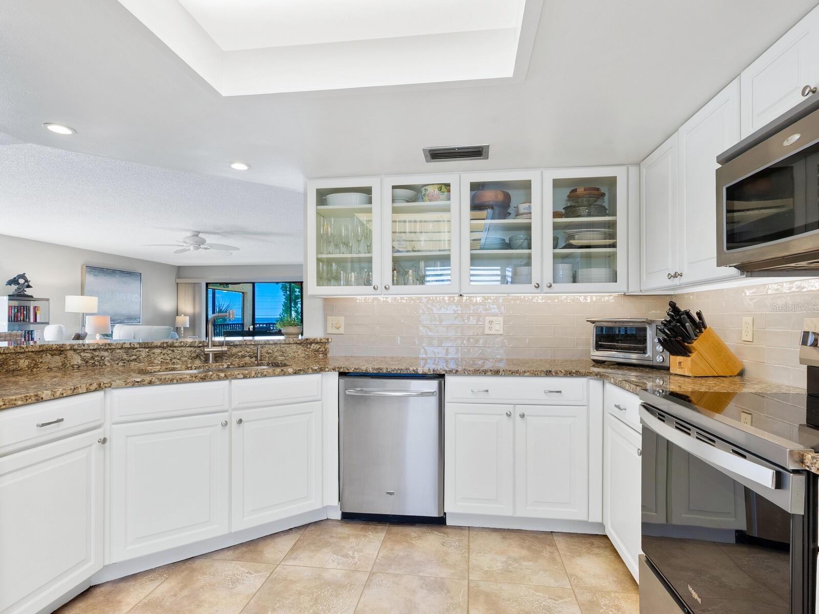 CASTAWAY COVE - Residential