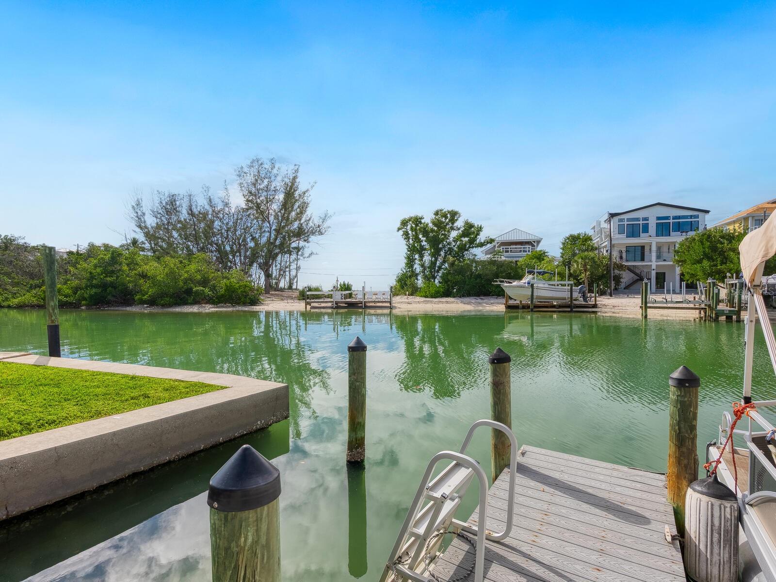 CASTAWAY COVE - Residential