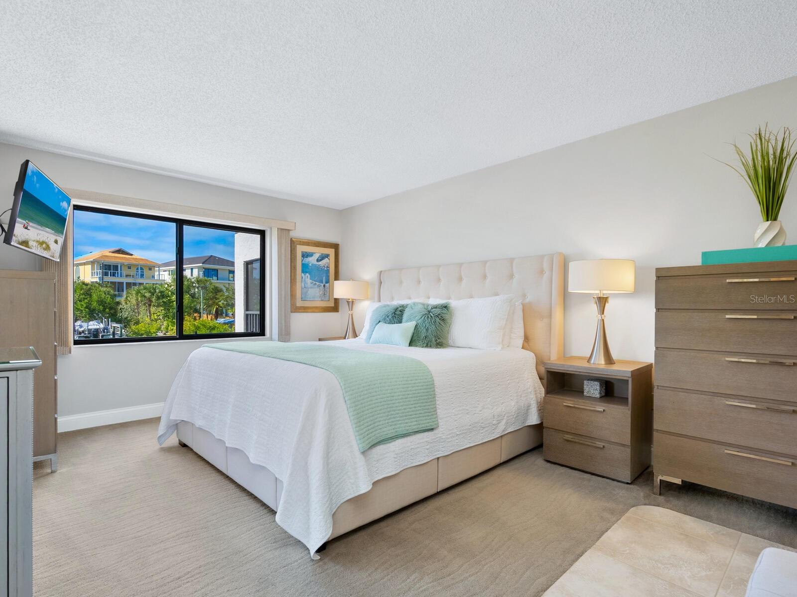 CASTAWAY COVE - Residential