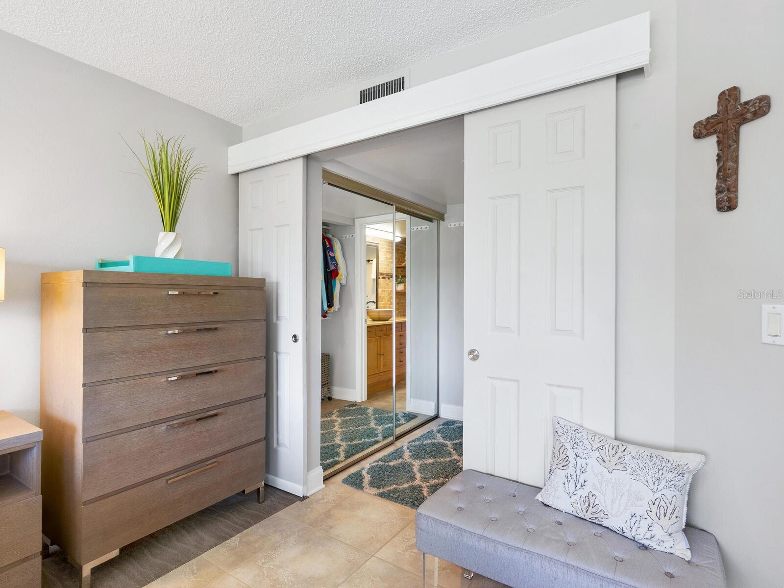 CASTAWAY COVE - Residential