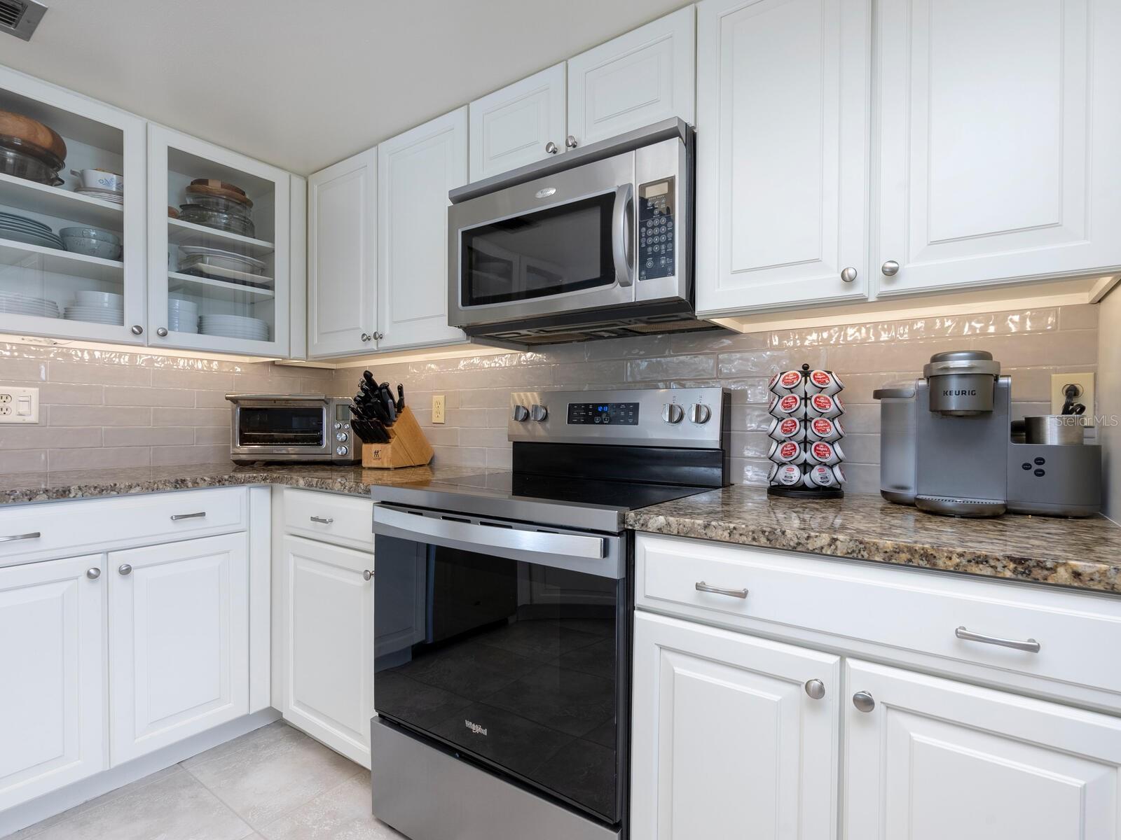 CASTAWAY COVE - Residential