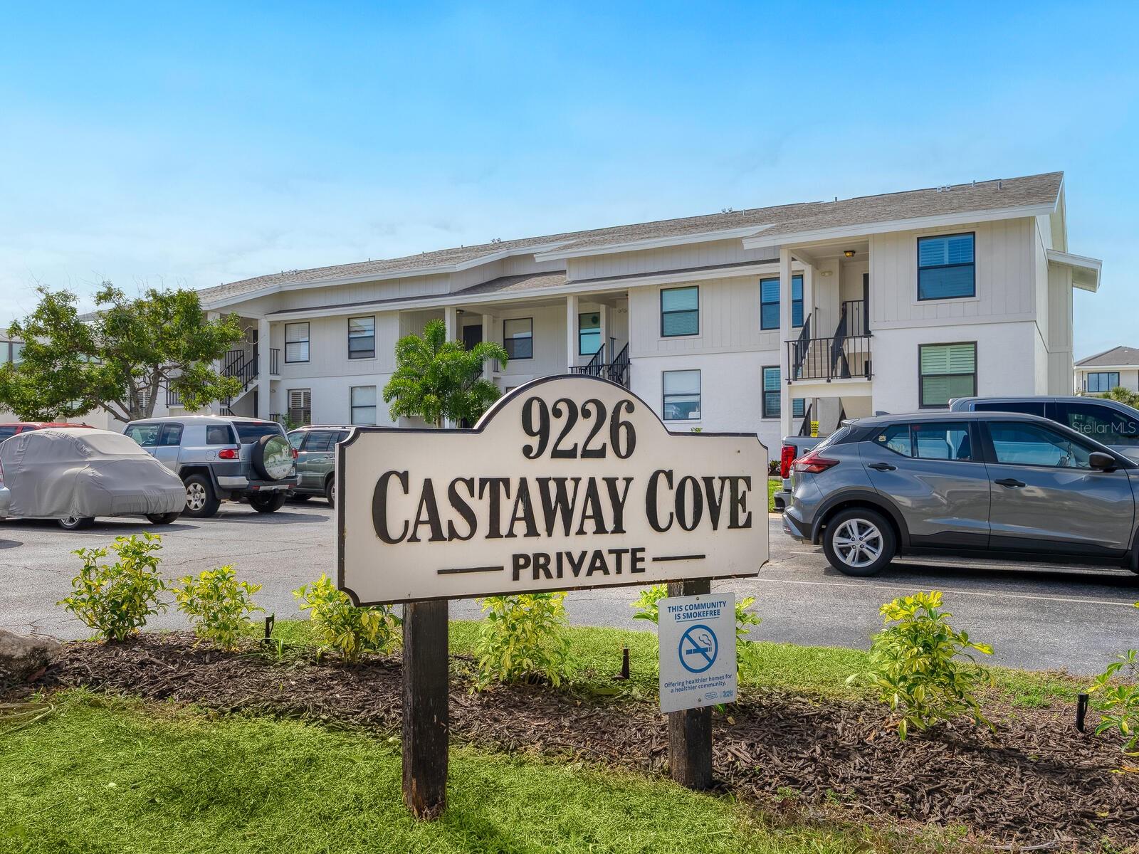 CASTAWAY COVE - Residential