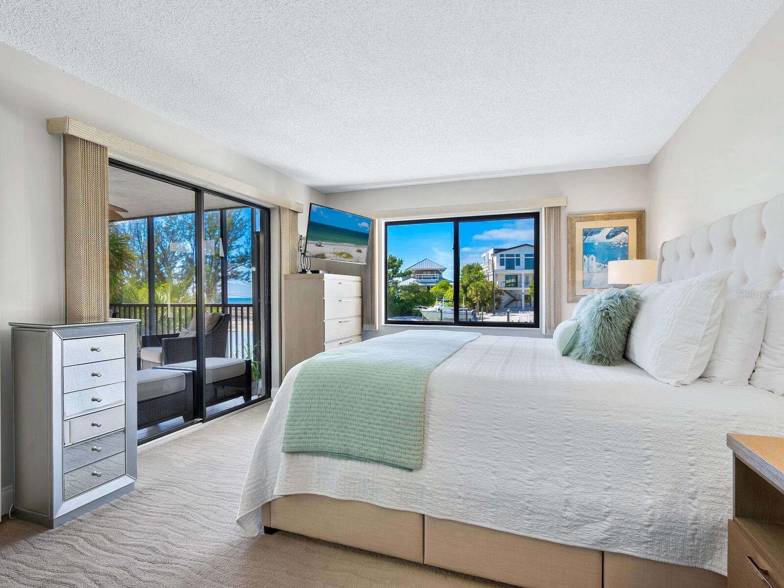 CASTAWAY COVE - Residential