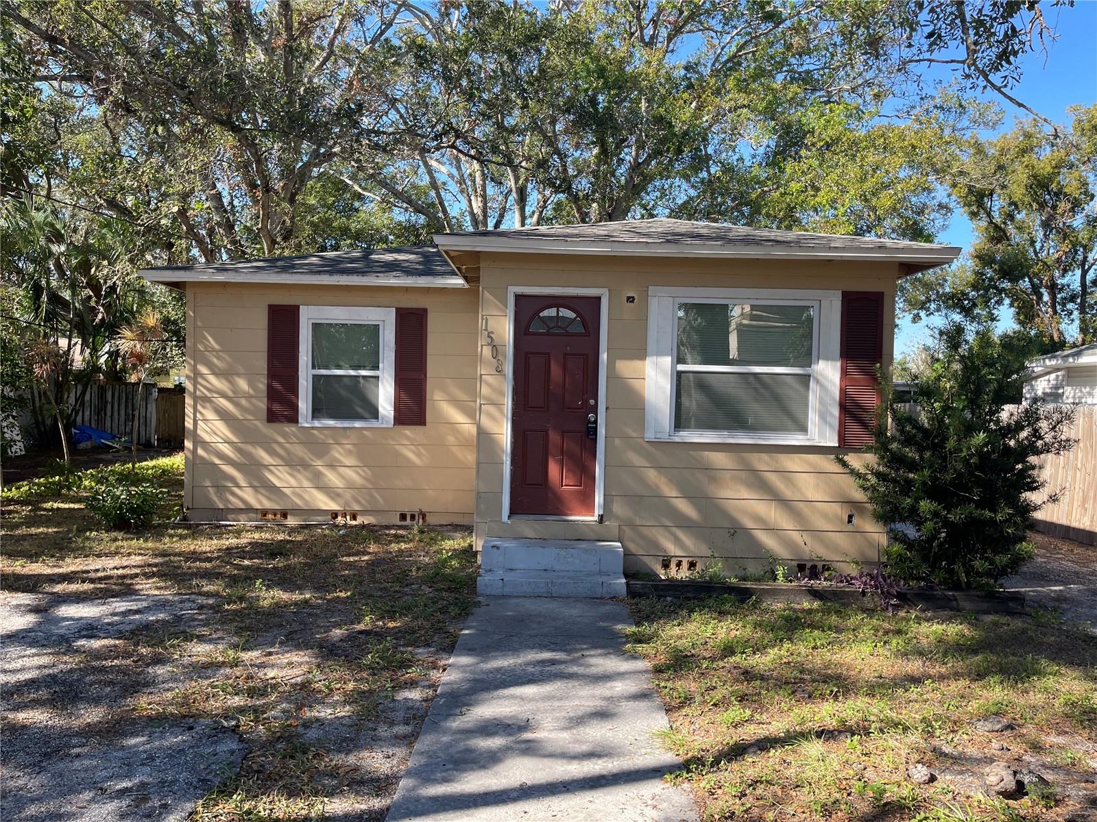 Great Investment Opportunity!! Property features two 1 bedroom/1 bath units with separate electric meters. Roof was recently replaced. Great income potential!