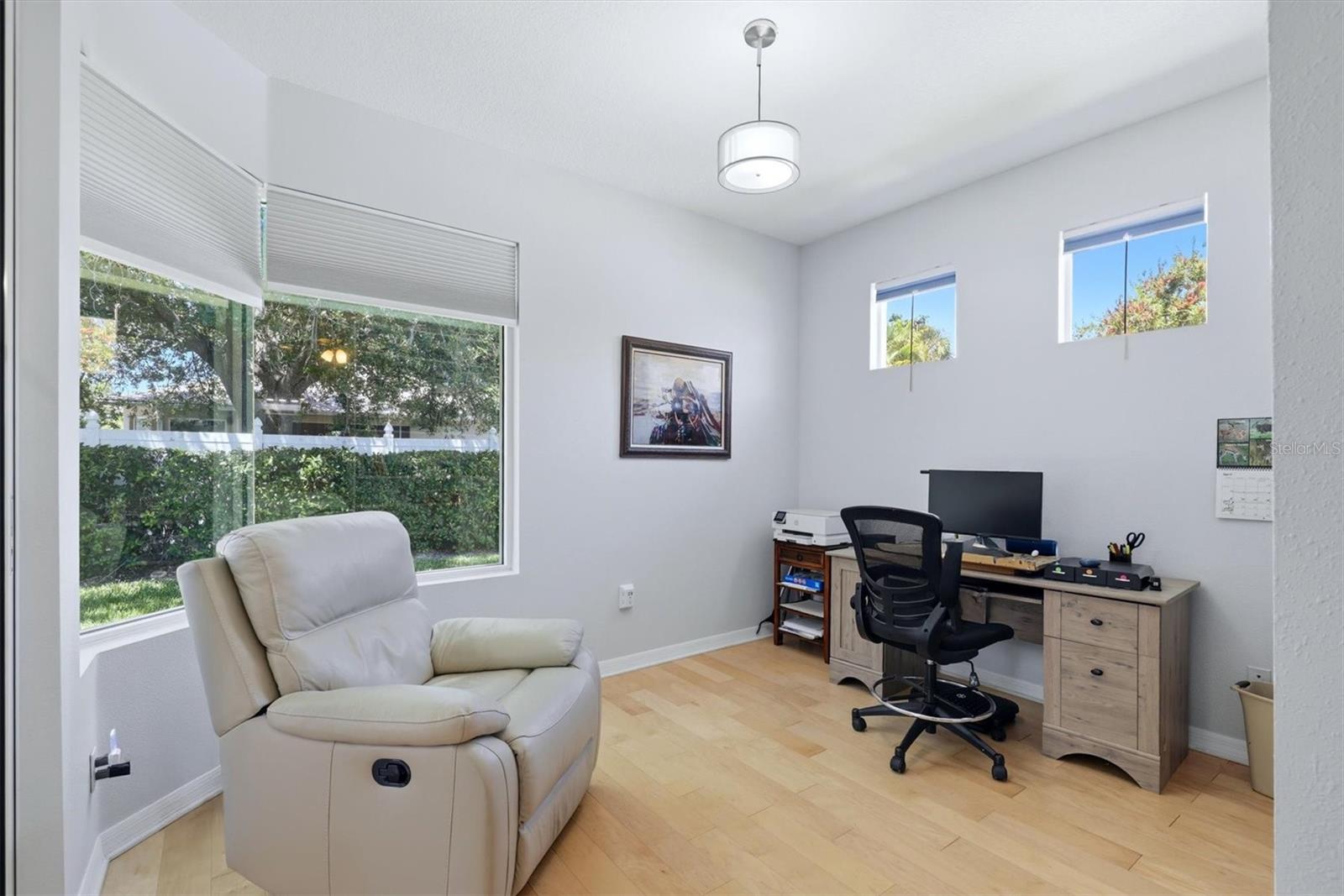 CARLYLE AT VILLAGE OF PALM AIRE UN 1 - Residential