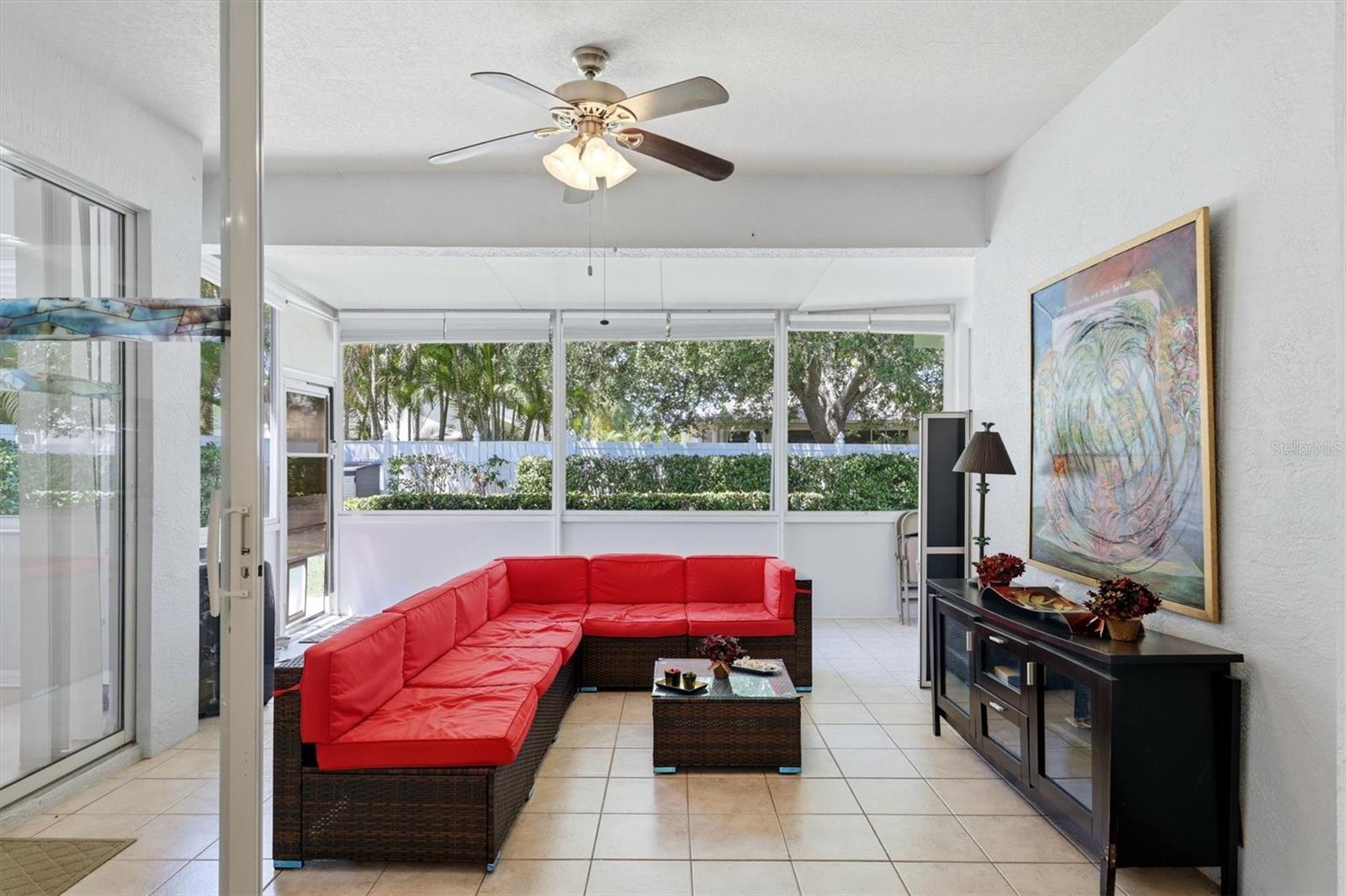 CARLYLE AT VILLAGE OF PALM AIRE UN 1 - Residential