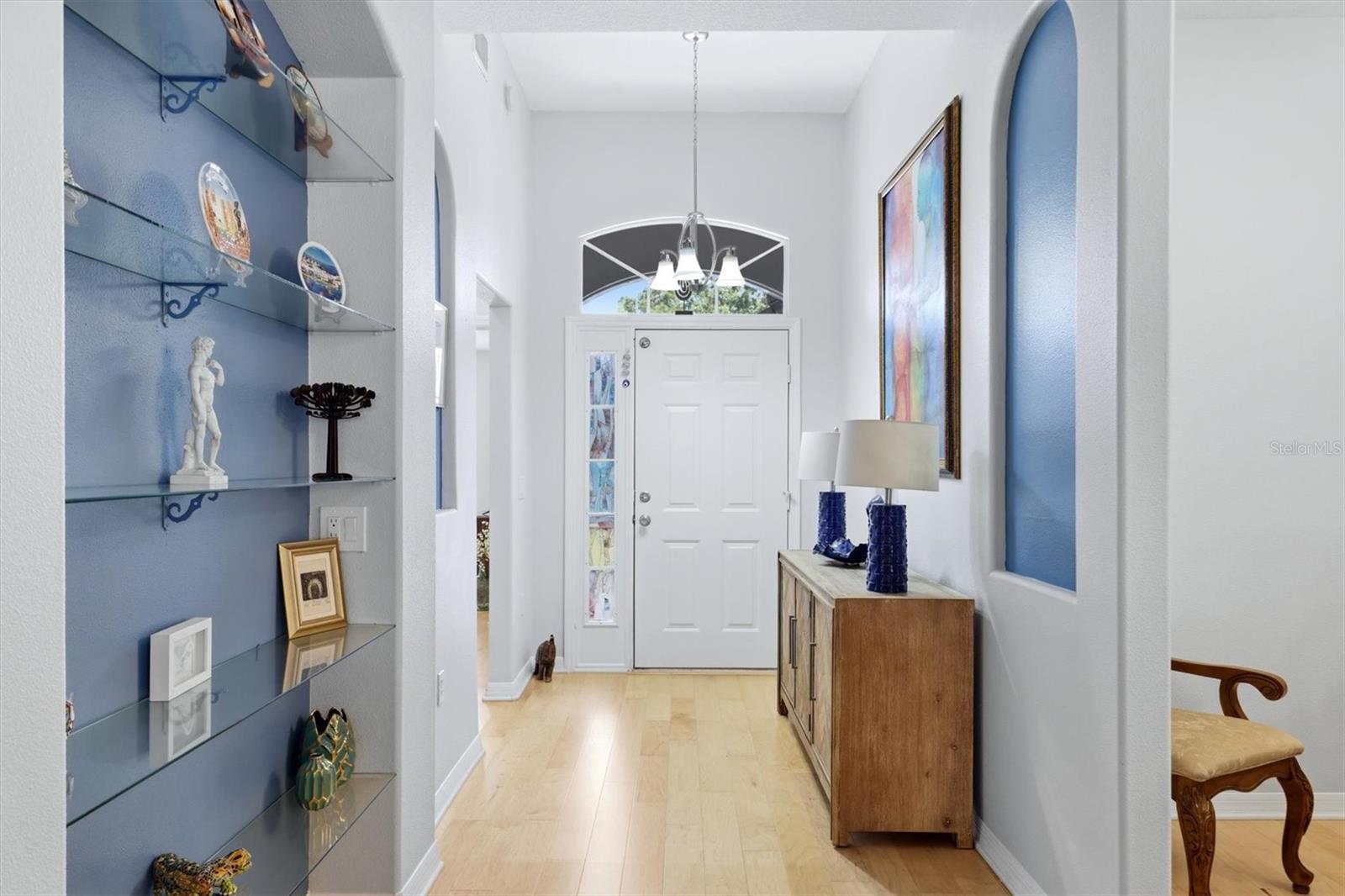 6726 W COUNTRY CLUB LANE