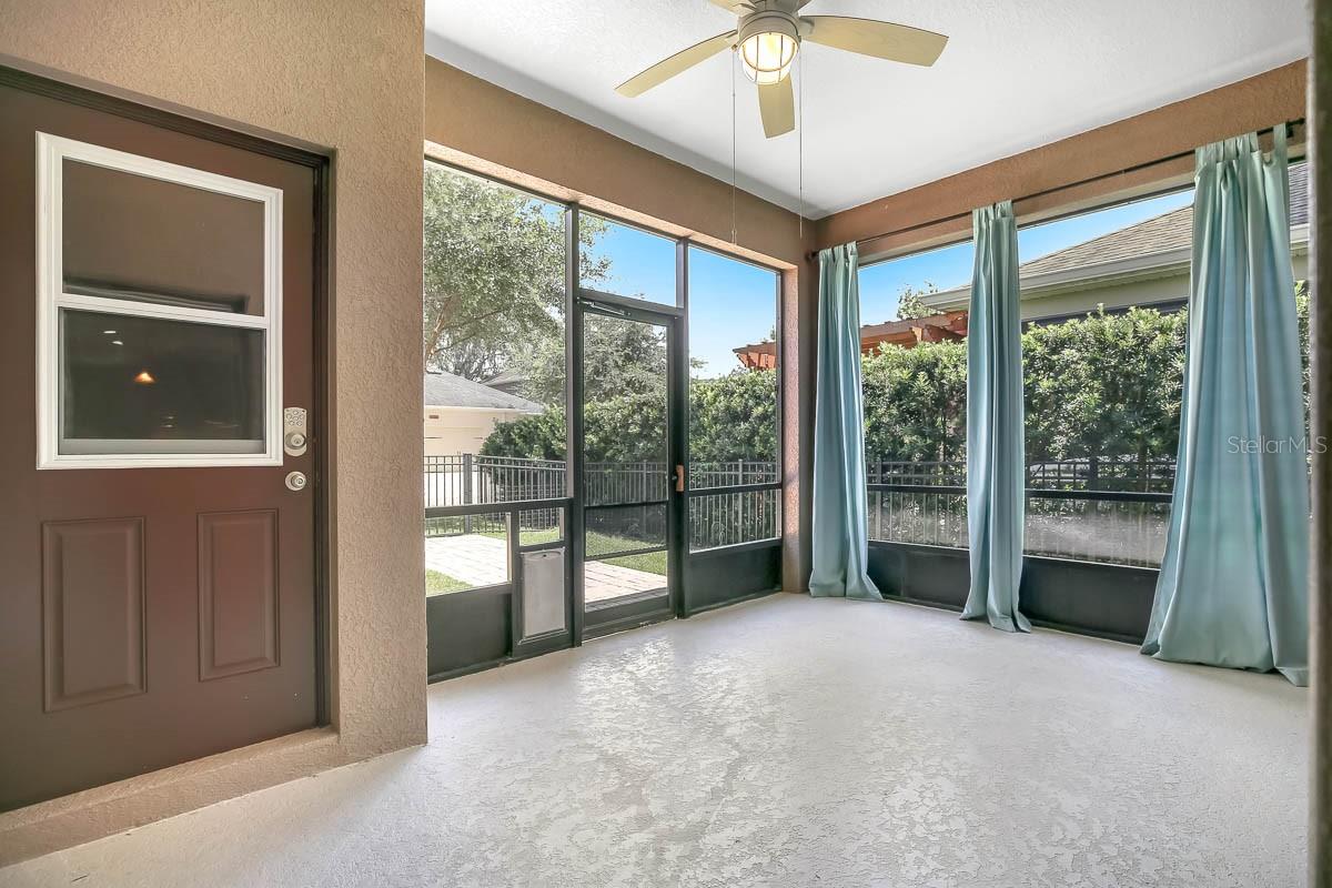 STARLING AT FISHHAWK PHASE 1B-1 - Residential Lease