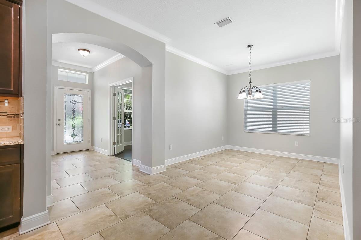 STARLING AT FISHHAWK PHASE 1B-1 - Residential Lease