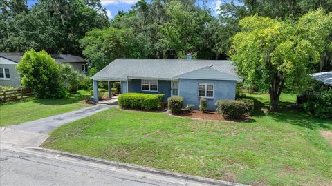 Tiny photo for 1142 NE 8th Street, Ocala, FL 34470 (MLS # OM727134)