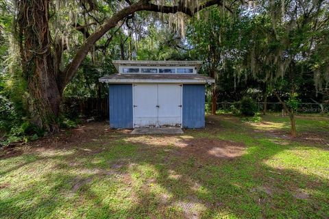 Tiny photo for 1142 NE 8th Street, Ocala, FL 34470 (MLS # OM727134)