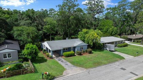 Tiny photo for 1142 NE 8th Street, Ocala, FL 34470 (MLS # OM727134)