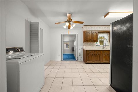 Tiny photo for 1142 NE 8th Street, Ocala, FL 34470 (MLS # OM727134)