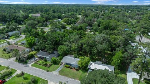 Tiny photo for 1142 NE 8th Street, Ocala, FL 34470 (MLS # OM727134)