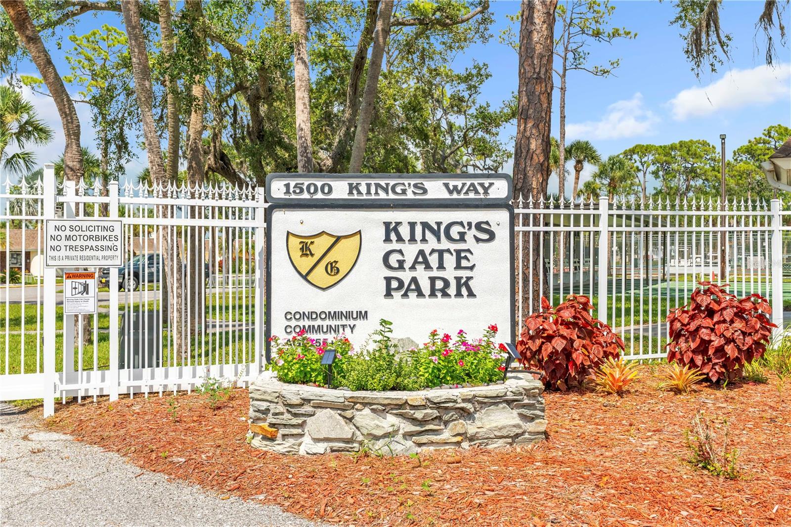 KINGS GATE SEC I - Residential