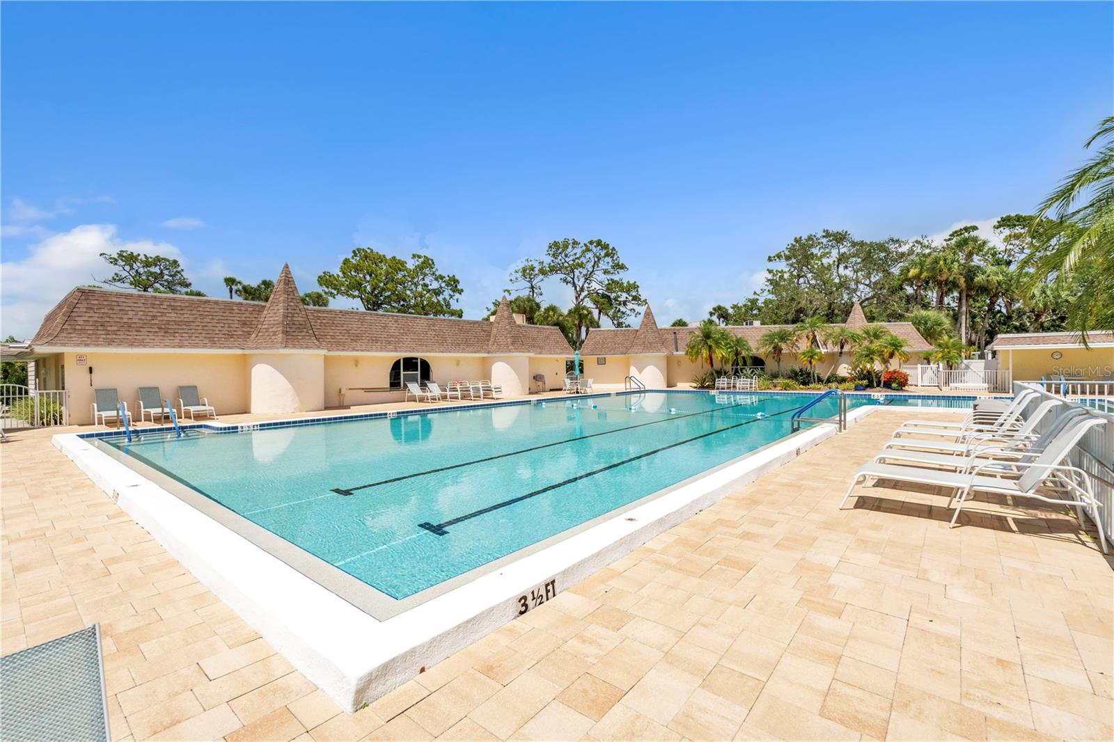 KINGS GATE SEC I - Residential