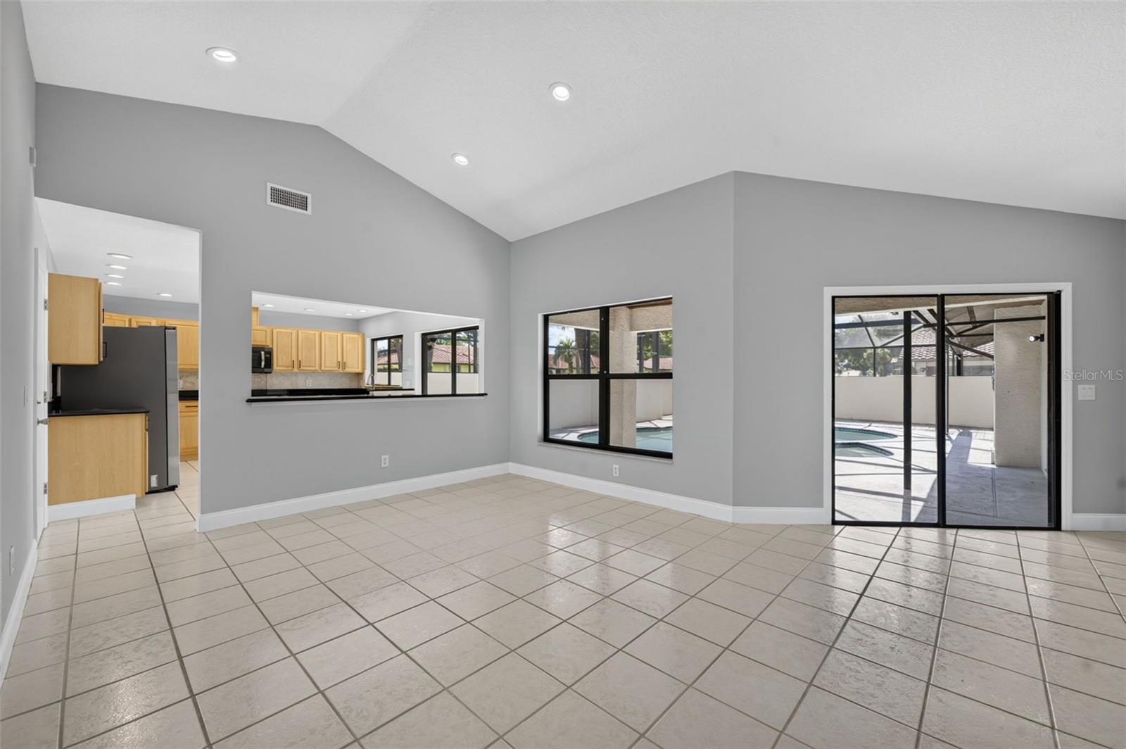 8052 S CADIZ COURT