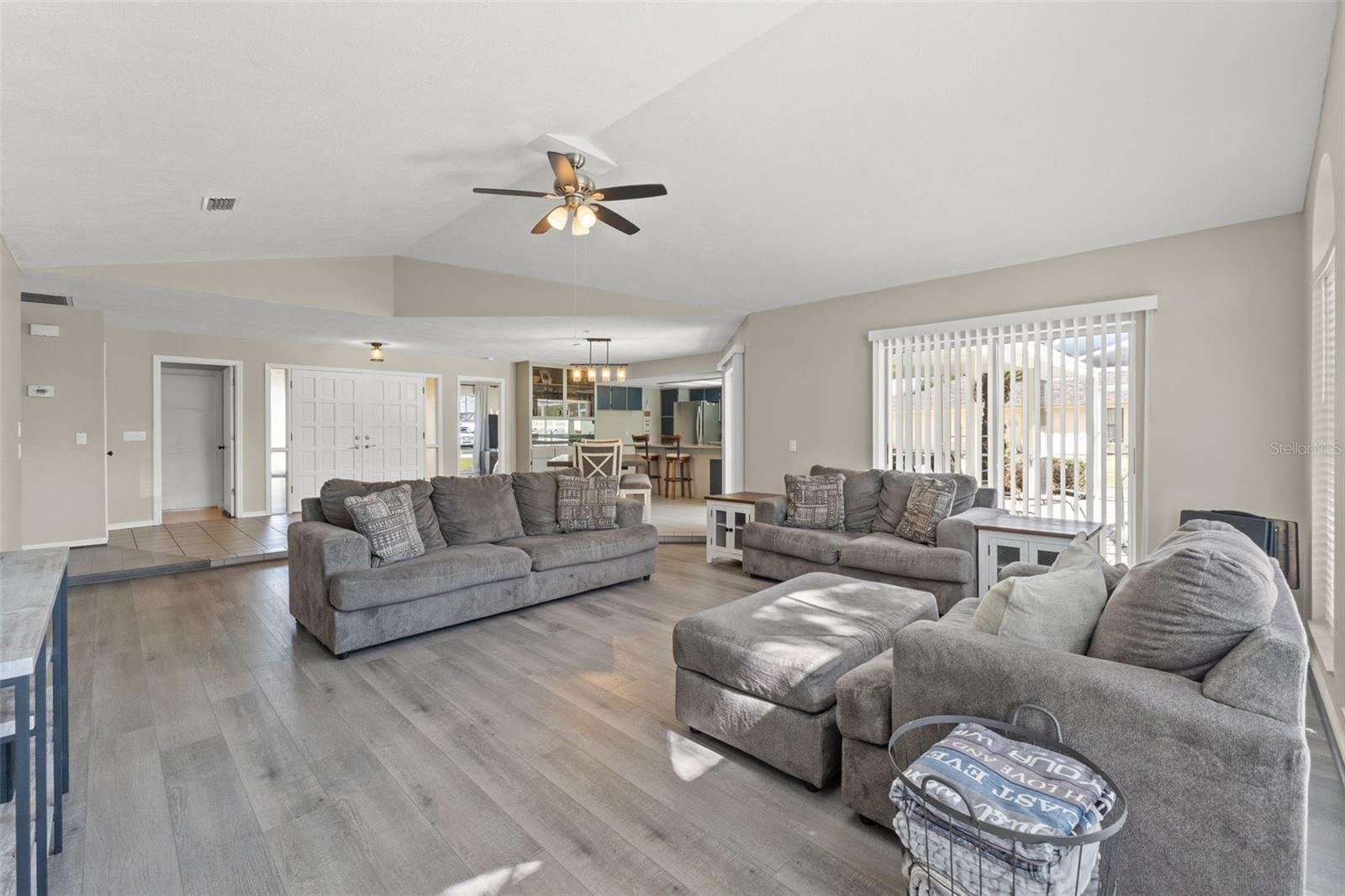 CITRUS HILLS 1ST ADD - Residential