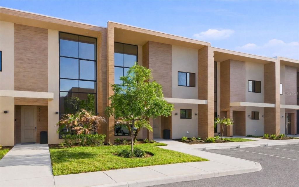 Photo of 7455 Brooklyn Drive, Kissimmee, FL 34747 (MLS # O6397425)