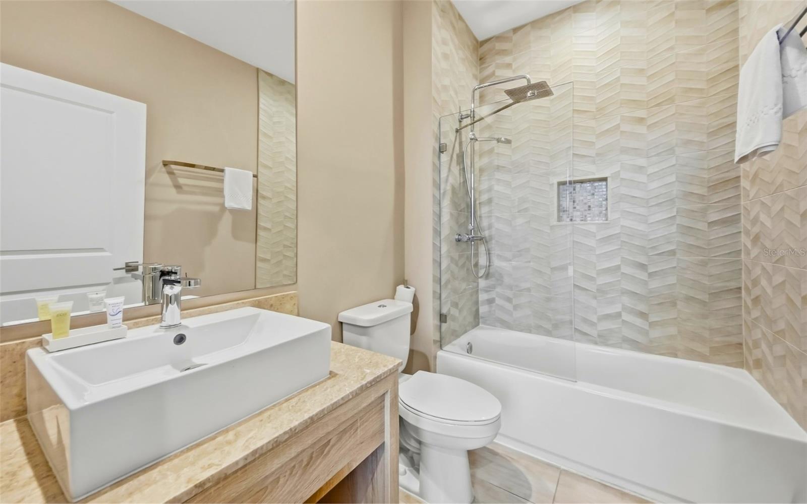 MAGIC VILLAGE RESORT 2 - Residential