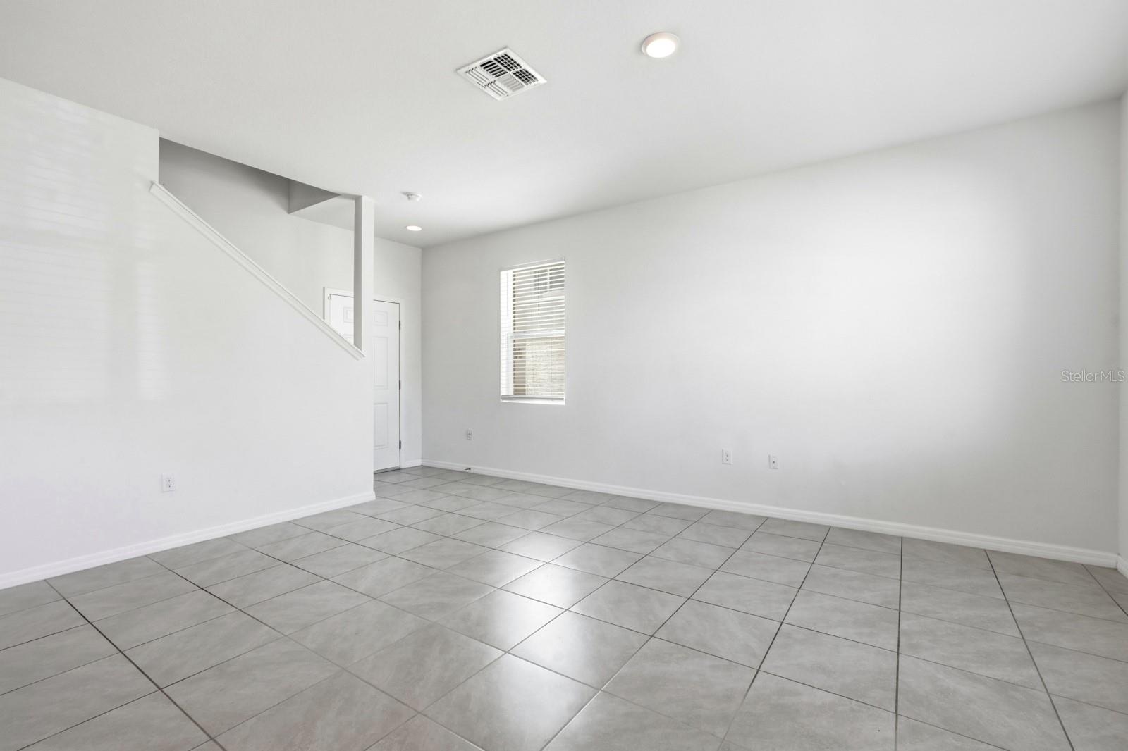 CORNERSTONE GROVE - Residential