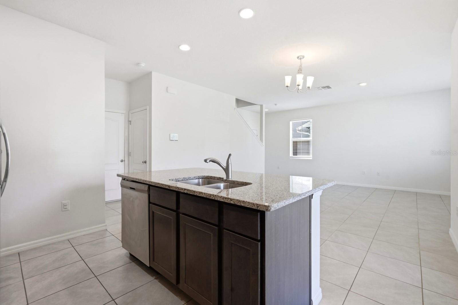 CORNERSTONE GROVE - Residential