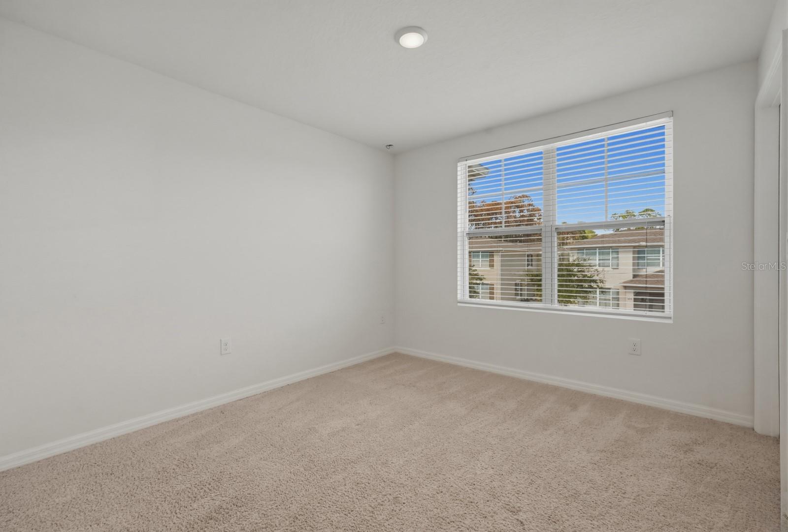 CORNERSTONE GROVE - Residential