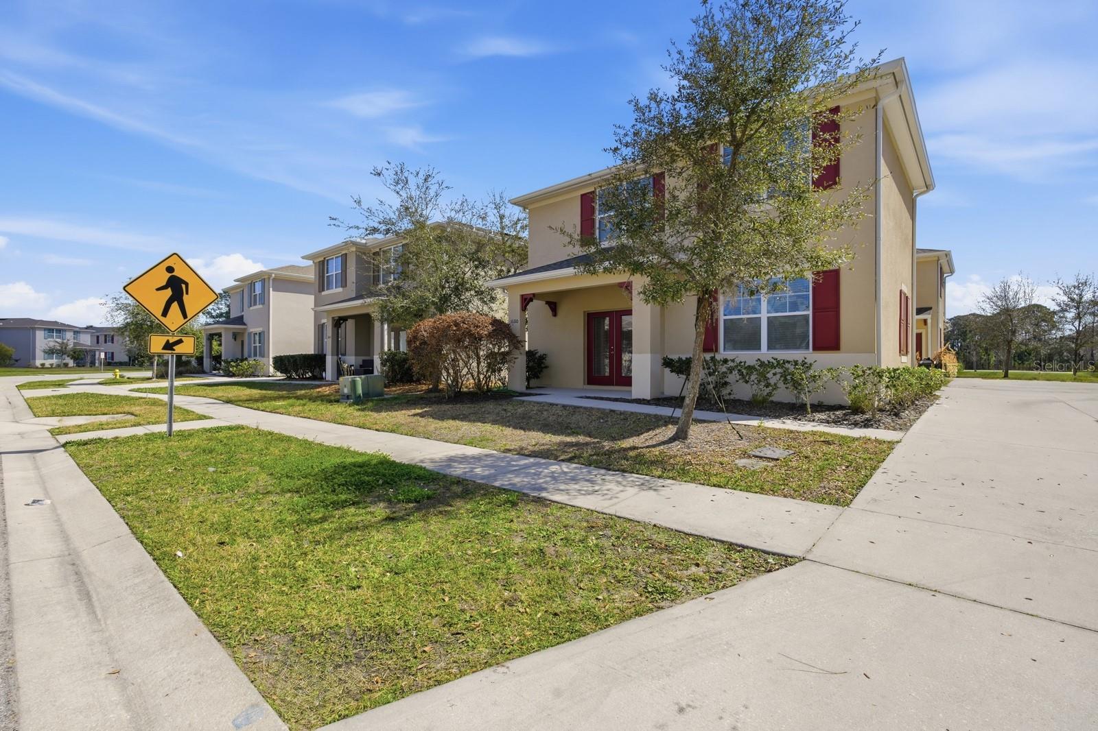 CORNERSTONE GROVE - Residential