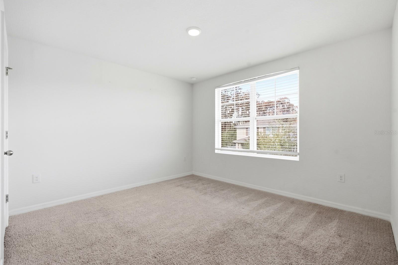 CORNERSTONE GROVE - Residential