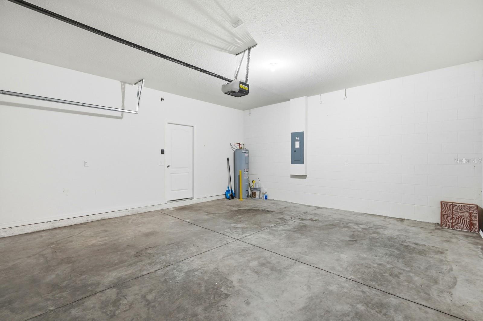 CORNERSTONE GROVE - Residential