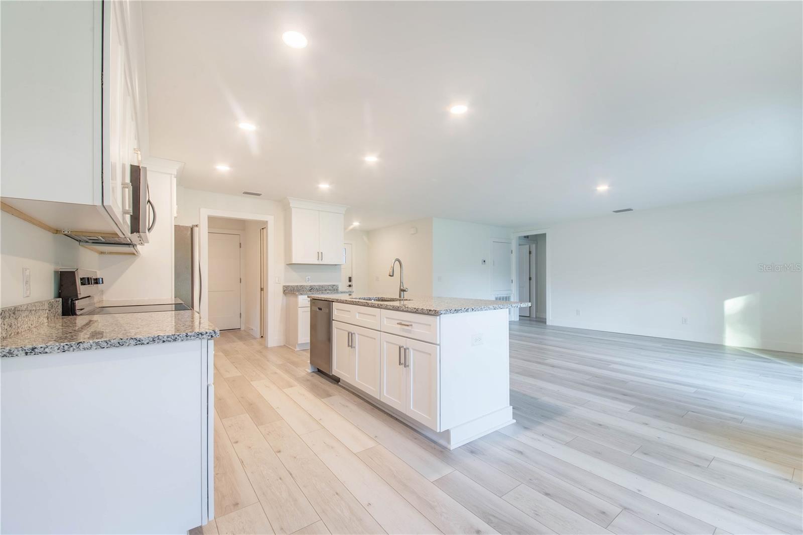 OAKLAND PARK OR AD GILLEYS ADD - Residential