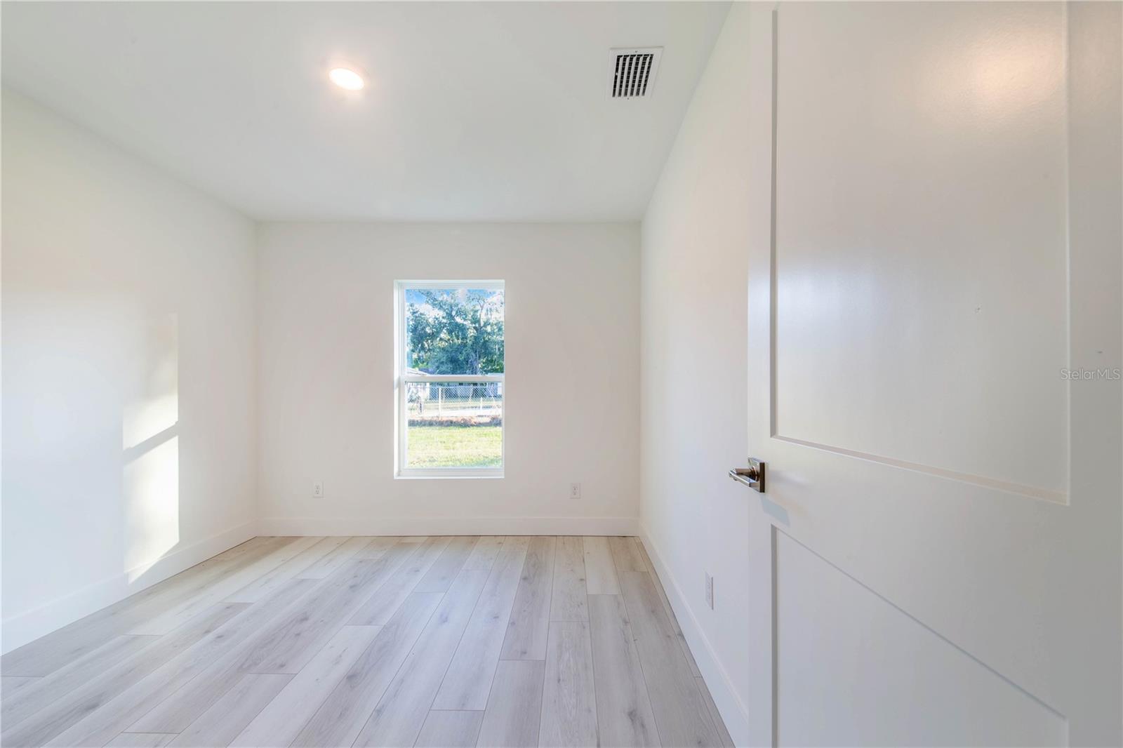 OAKLAND PARK OR AD GILLEYS ADD - Residential