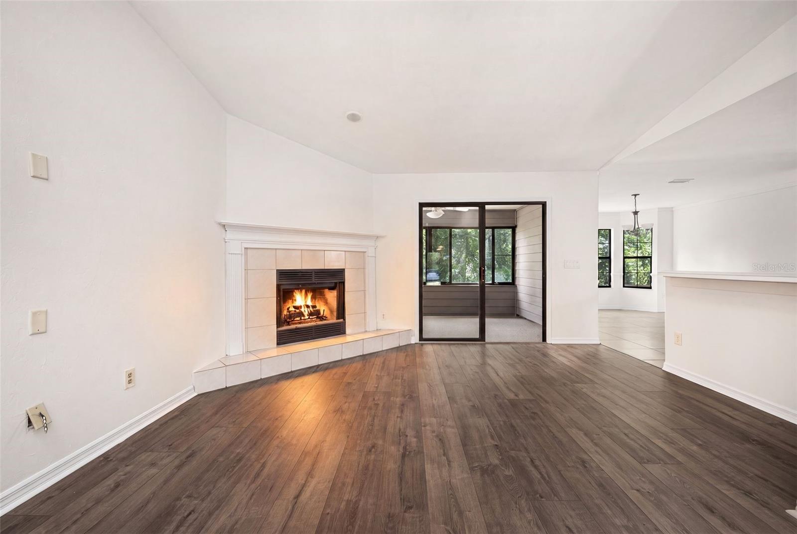 2401 NW 69TH TERRACE